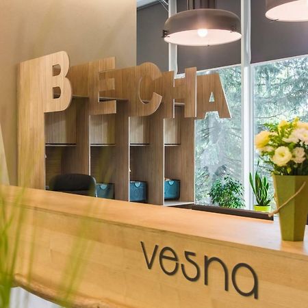 Hotel Vesna Трускавец Екстериор снимка