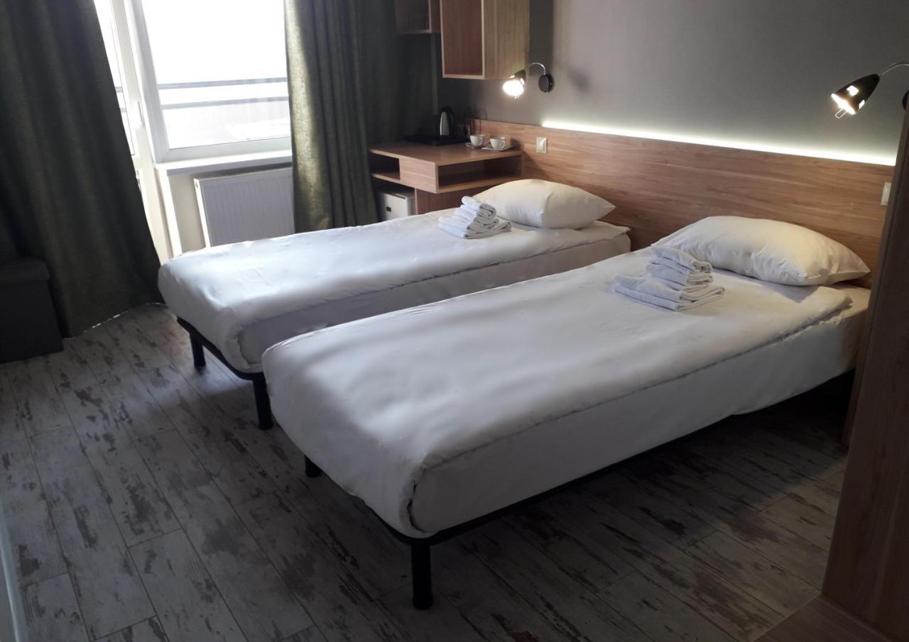 Hotel Vesna Трускавец Екстериор снимка