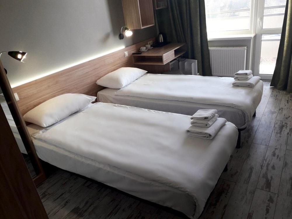Hotel Vesna Трускавец Екстериор снимка